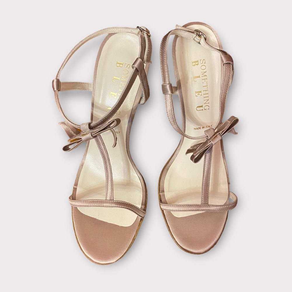 Something Bleu Heels Open Toe  size 9.5 champagne color